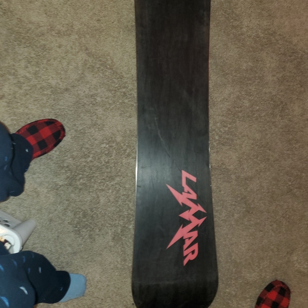 Snowboard - Picture 2 of 4